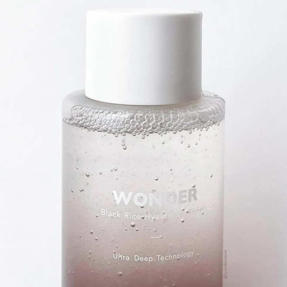 Black Rice Hyaluronic Toner