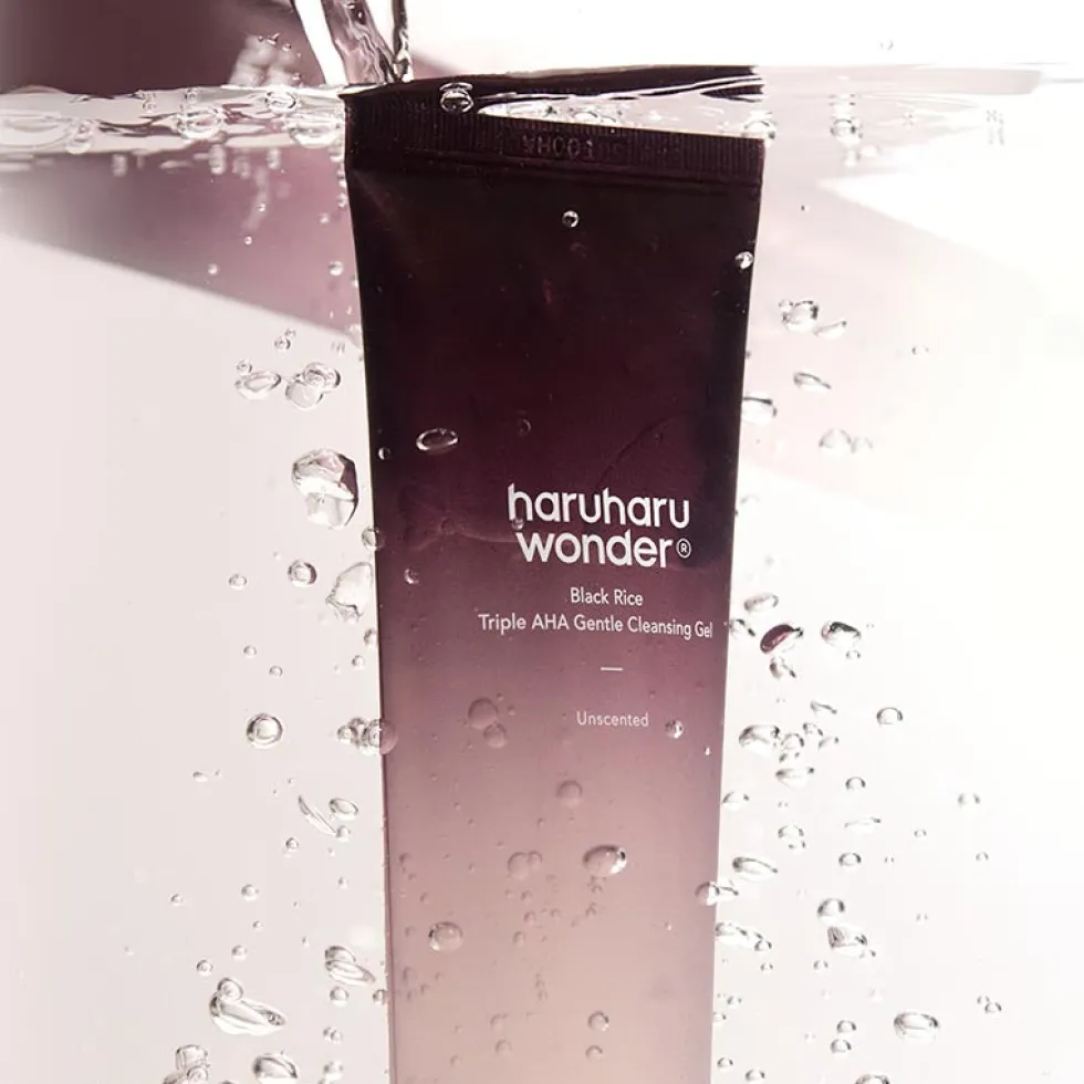 Black Rice Triple AHA Gentle Cleansing Gel