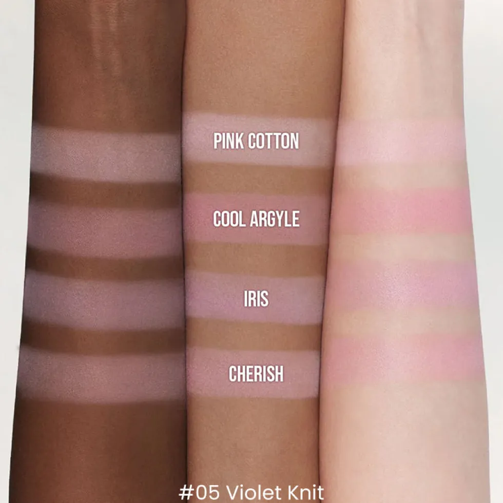 Blending Mood Cheek