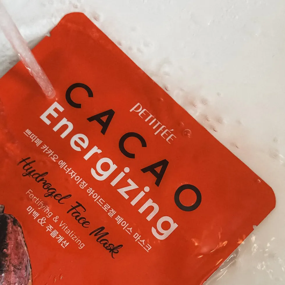 Cacao Energizing Hydrogel Face Mask