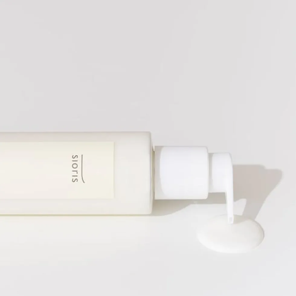 Cleanse me softly Milk cleanser
