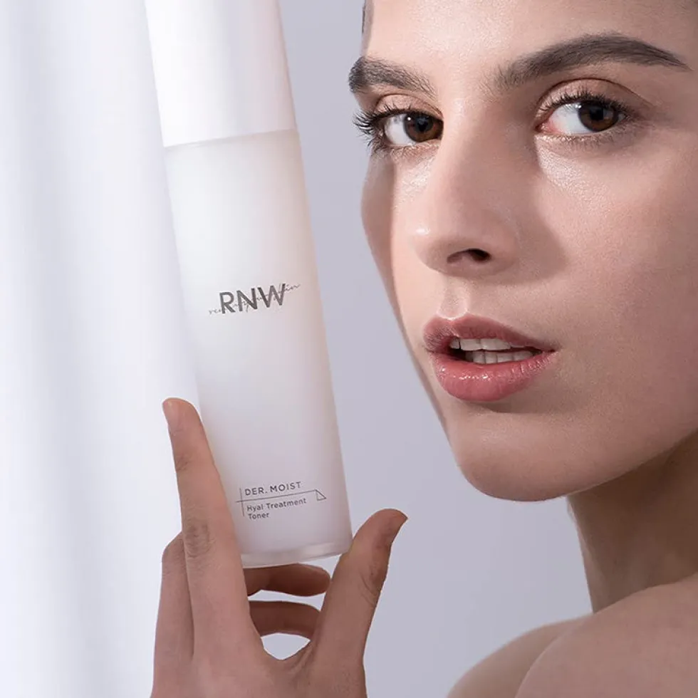DER. MOIST Hyal Treatment Toner