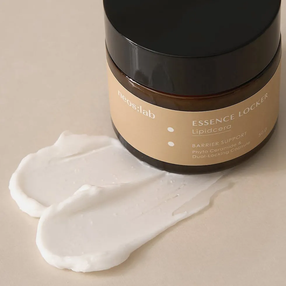 Essence Locker Lipidcera