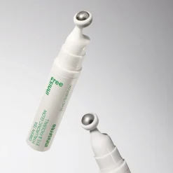 Green Tea Hyaluronic Glow Eye & Face Ball