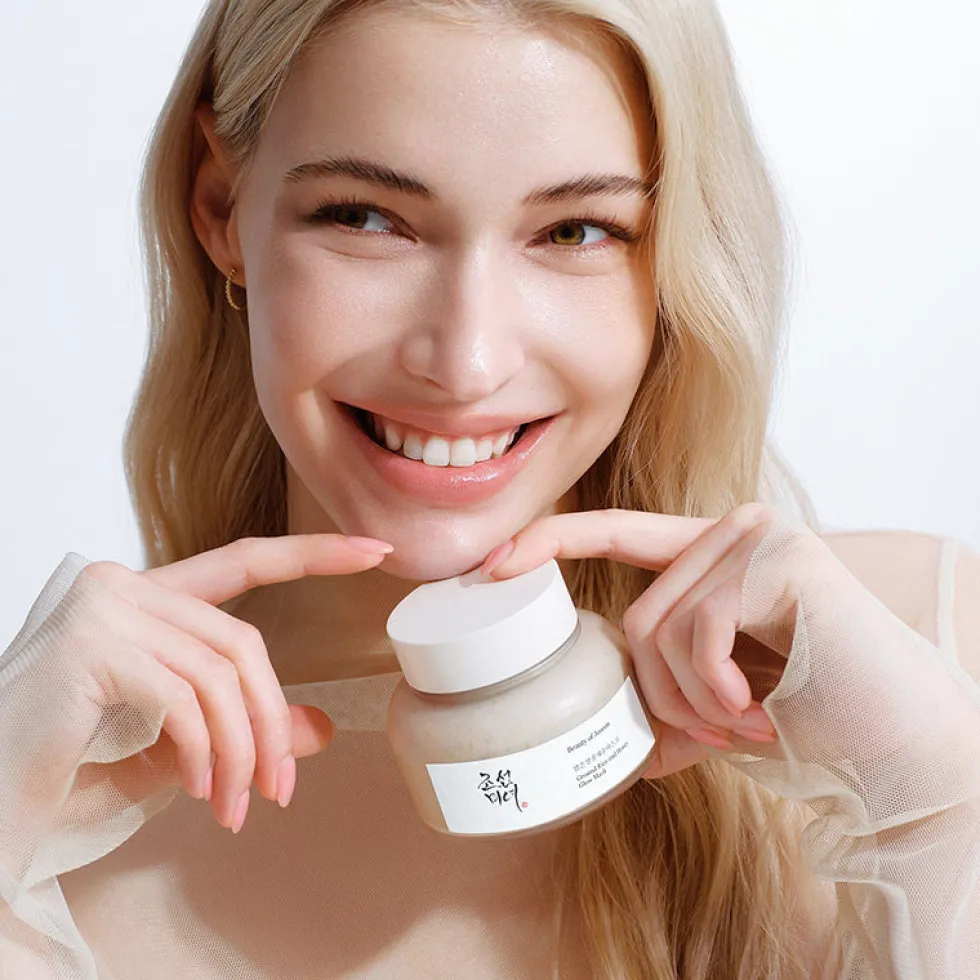 Ground Rice and Honey Glow Mask