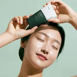 Heartleaf Silky Moisture Sun Cream