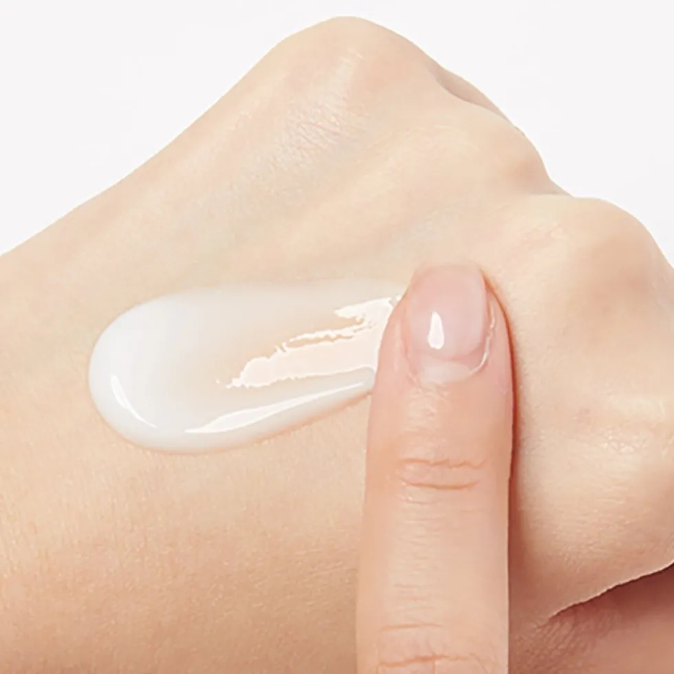Innisfree Dewy Glow Emulsion Mit Jeju Cherry Blossom