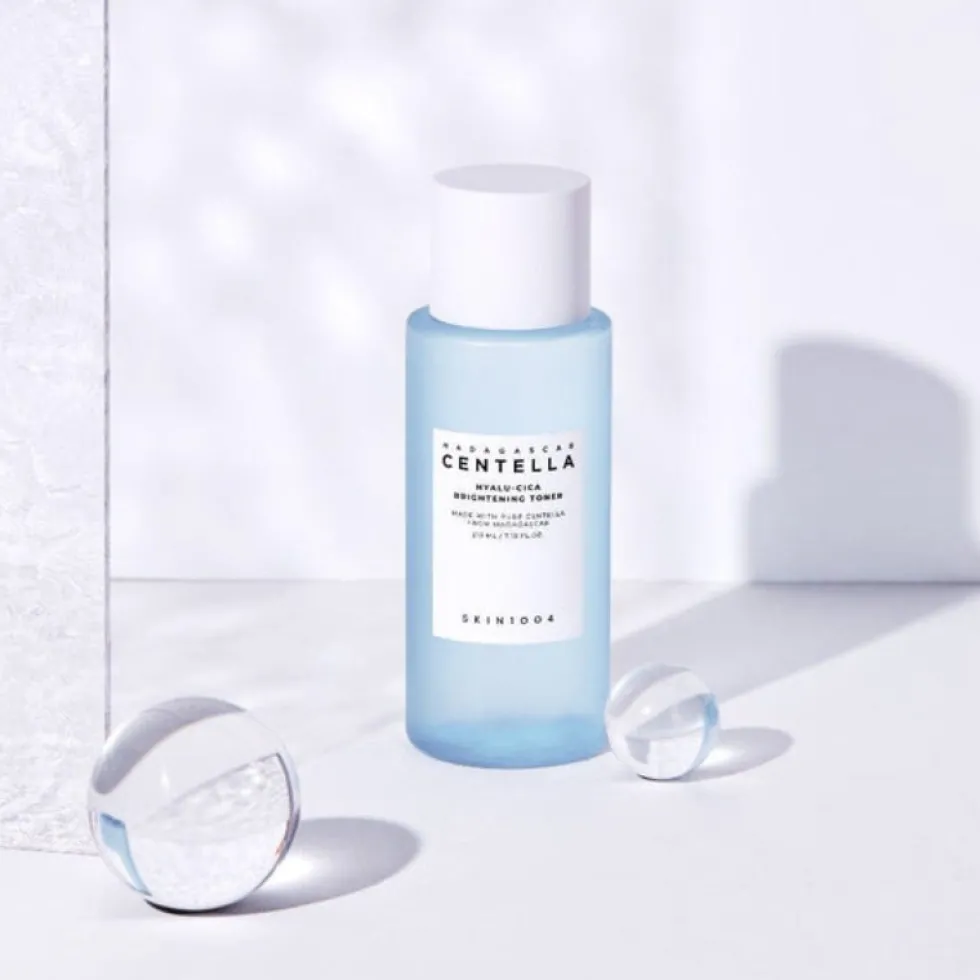 Madagascar Centella Hyalu-Cica Brightening Toner