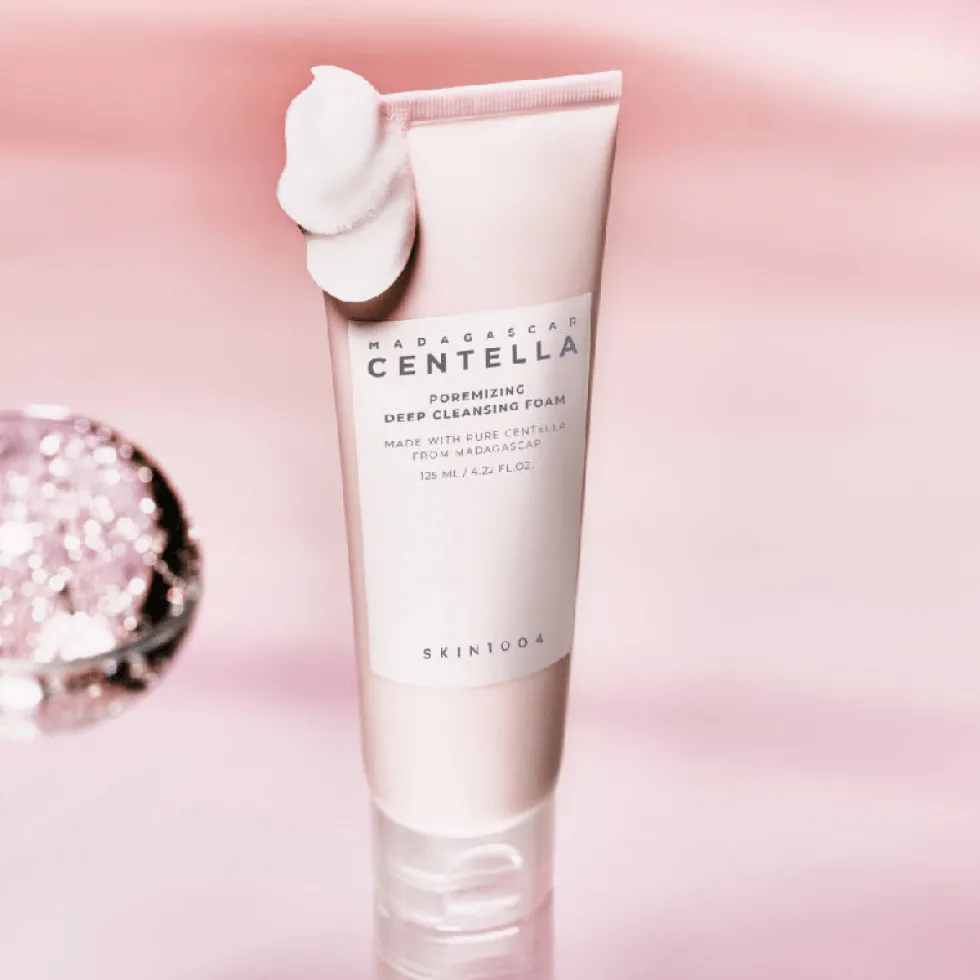 Madagascar Centella Poremizing Deep Cleansing Foam