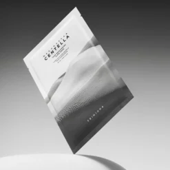 Madagascar Centella Tone Brightening Glow Mask
