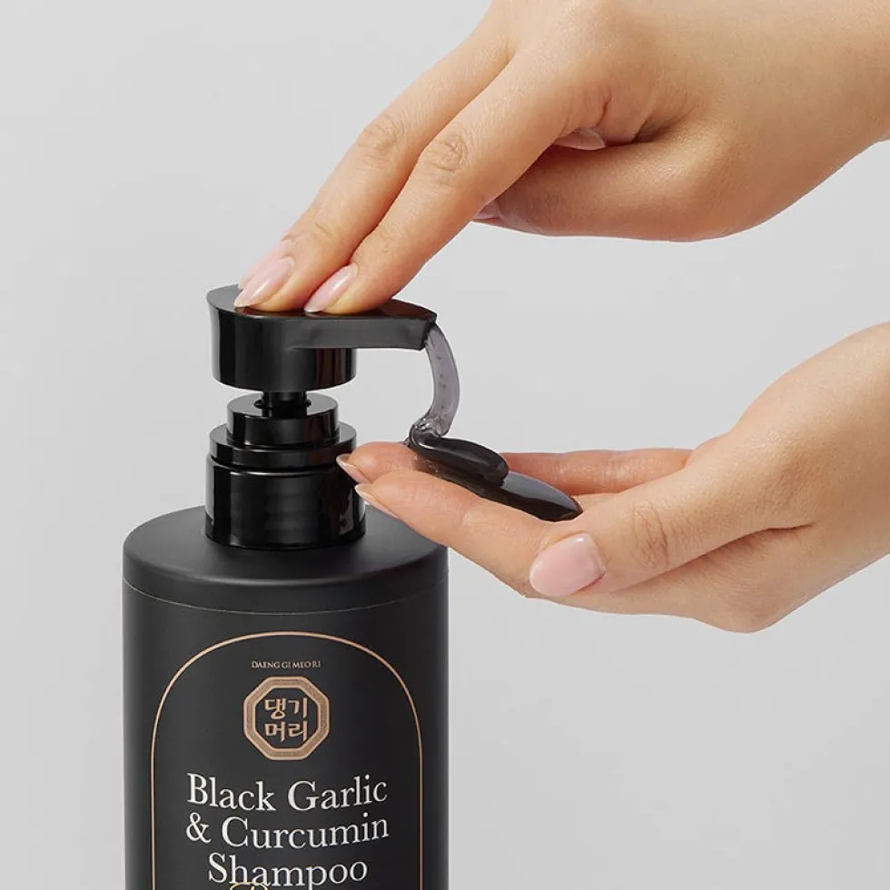 Premium Black Garlic & Curcumin Shampoo