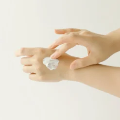 Relief Sun : Rice + Probiotics SPF50+ PA++++