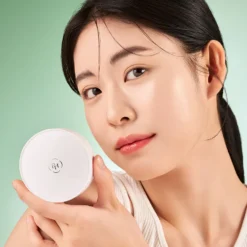 Wonder Releaf Centella BB Cushion