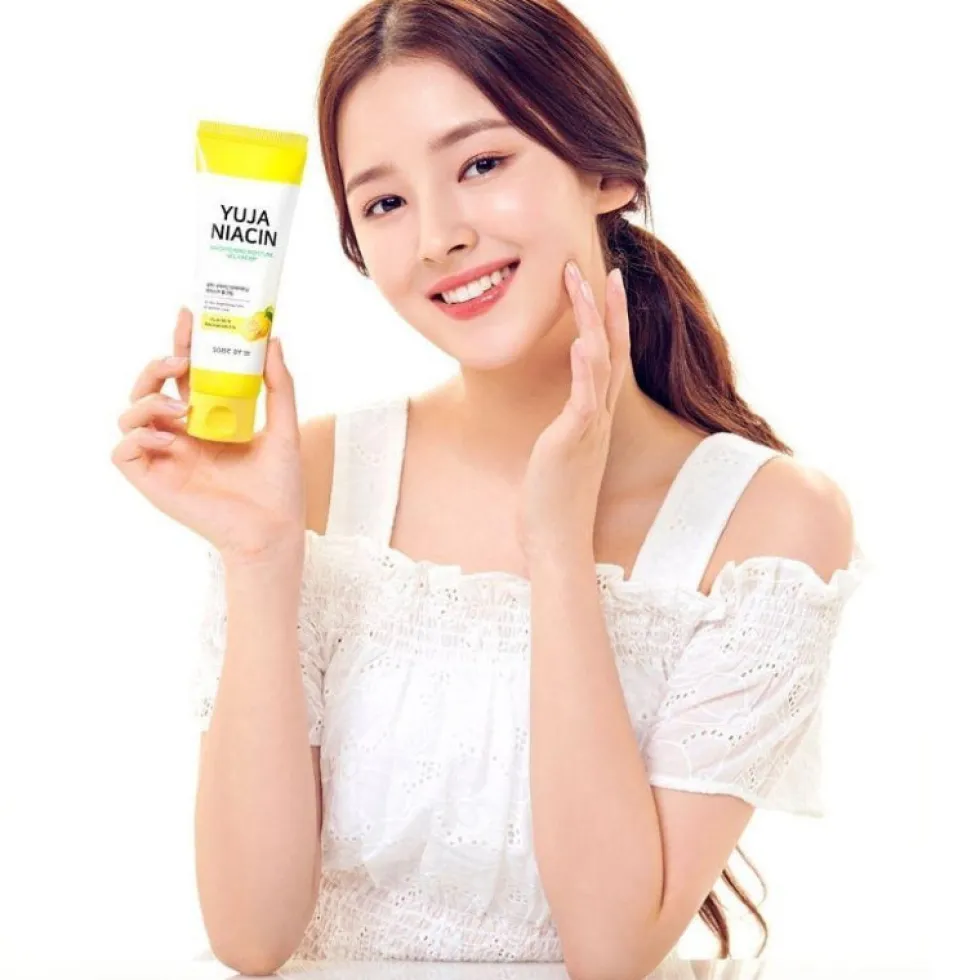Yuja Niacin 30 Days Brightening Peeling Gel