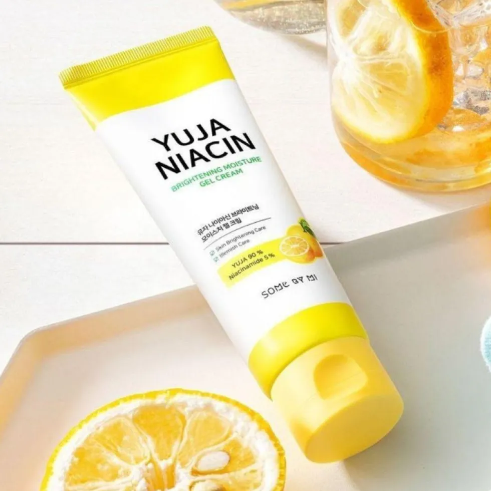 Yuja Niacin 30 Days Brightening Peeling Gel